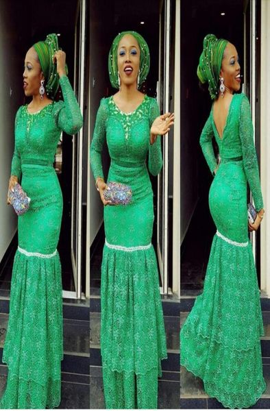 Langarmes Grüne Spitzenabendkleider Plus Größe 2016 ASO EBI -Style -Abendkleider öffnen Rücken sexy Afrika Fashion Prom Kleider3414002