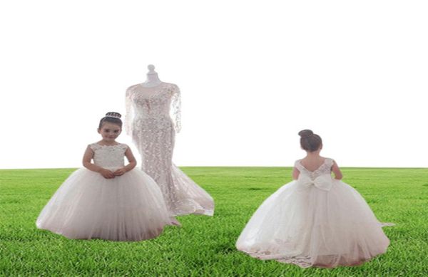 Cute White Lace Little Kids Flower Girl Dresses Princess Jewel Neck Tulle Applique Floral Floral Wears Communione Pagea2844168