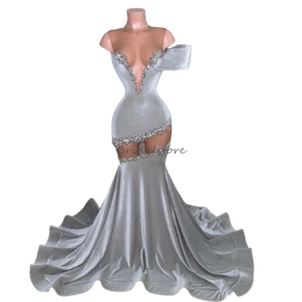 Chic Silver Prom Kleider für schwarze Frauen durch Hals Mermaid Velvet Abendkleider 2024 Perlen Aso Ebi Tanz Geburtstagsparty Kleider formelle Kleid Vestidos de Noche