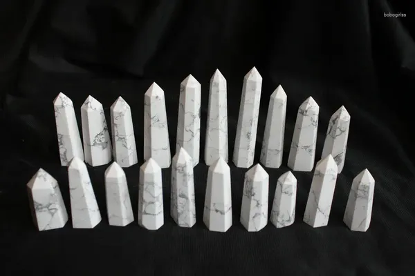 Dekorative Figuren 10 Stücke natürlicher weißer Heulen Steinkristallpunkte Turm polierte Heilung Großesales Preis CDHC