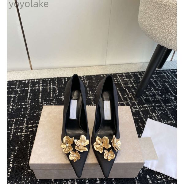 SCARPE SINGOLA SINGO SINGO DI MOTORE GOLD per le scarpe da alto livello di tallone da fata in stile da donna in stile femminile 2024