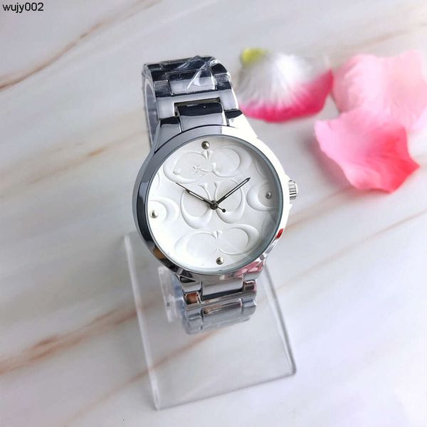 Fashion Watch Fashion Quartz Watch und Watch einfach und neu