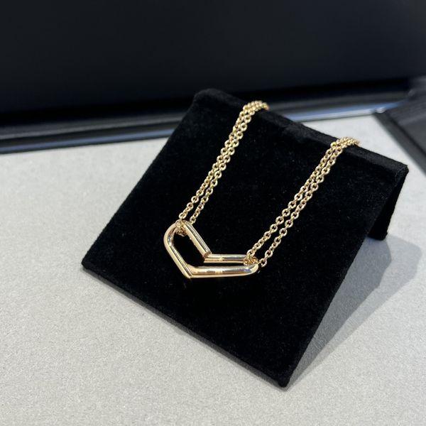 Top -Qualität Frauendesigner T Halskette Luxus echtes Gold 18K Gold Mädchen Valentinstag Liebes Geschenk Schmuck mit Kasten