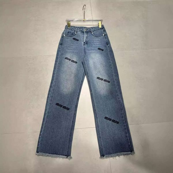 Basic Casual Kleider MM Family 24SS GLASTIGE Taille gerade Beinhosen mit Buchstaben Stickerei Mode vielseitige Jeans