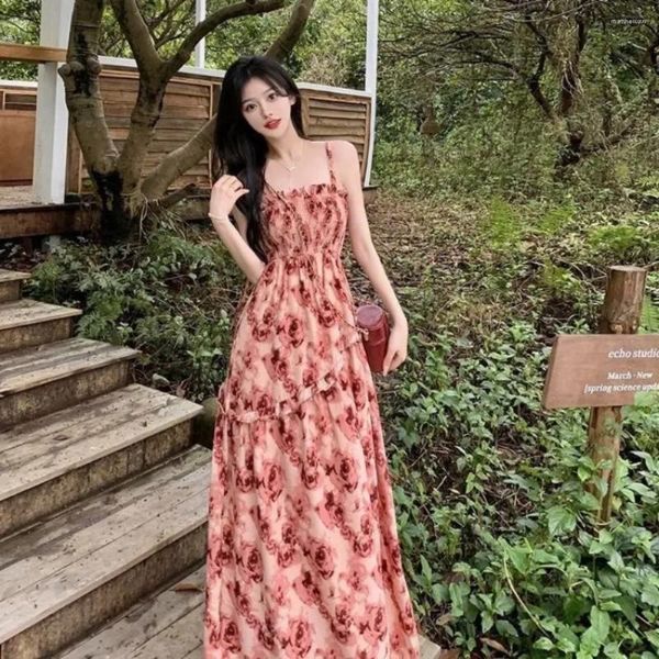 Lässige Kleider 2024 Französisch Kleid Sommer Cool Long Rock Street Persönlichkeit Fashion Temperament Taille Slim Retro Rose Blumenschlinge Ins