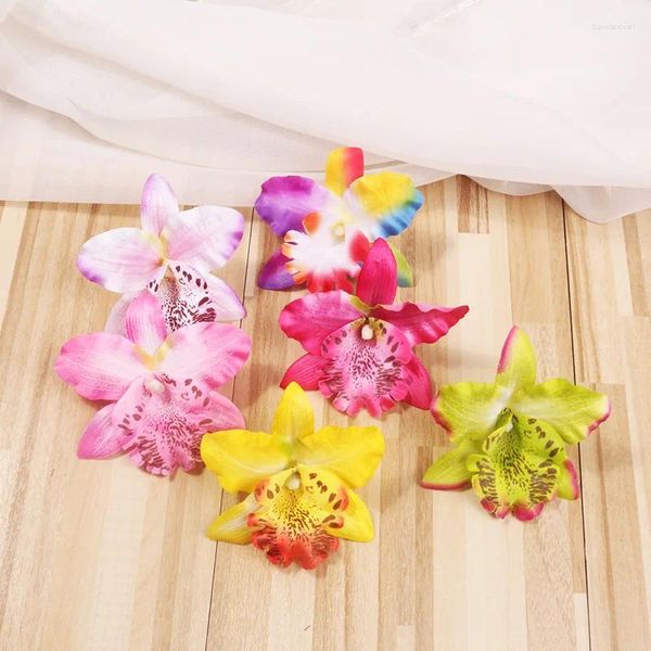 Flores decorativas 10 peças 8,5 cm de orquídea artificial de seda decoração de natal para cenas de casamento em casa adereços de mannequim