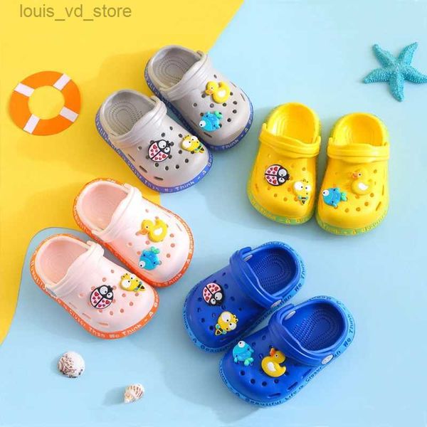 Sandalen Sommerbaby Schuhe Sandalen für Mädchen Jungen Mules Baby Girl Schuhe Cartoon Sandalen Infantil für Jungen Kindergarten Schuhe T240415