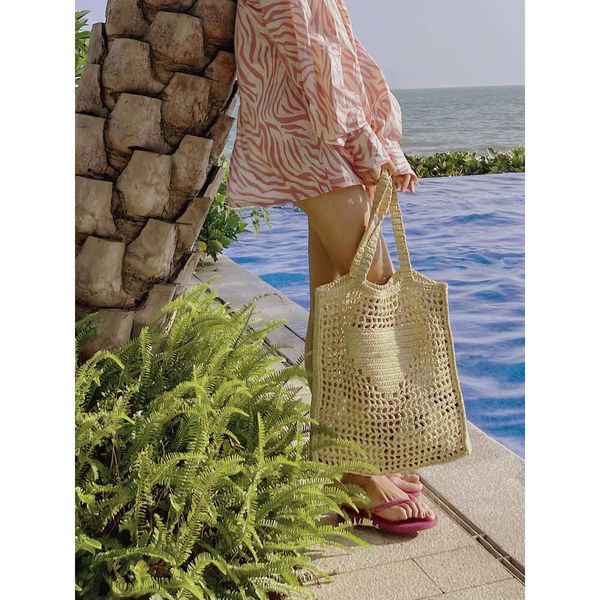 Designer-Einkaufstasche Stroh Beach Fashion Mesh Hollow gewebte Sommer-Aprikosen-Aprikosen-Sommer-Feiertags-Einkaufstaschen mit Hochvolumien