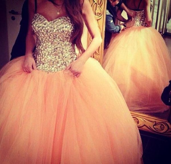 2015 am beliebtesten Ballkleid Wunderschöne Prom -Kleider Perlen Luxuskristalle Puffy Tulle Prom Kleid Schatz Ärmel und Klassiker Prom9895127