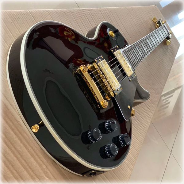 Guitarra elétrica clássica do cartão preto clássico, qualidade de madeira maciça, timbre agradável, sensação confortável, entrega gratuita em casa