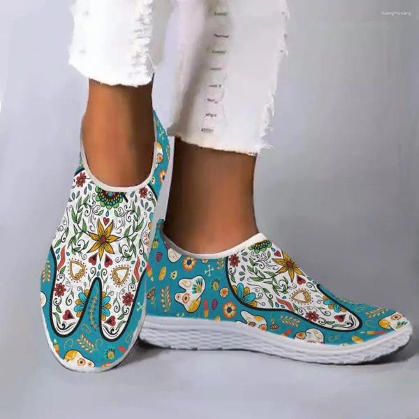 Casual Shoes Trendy Tooth Design Blume bedruckte atmungsaktive Sneakers Frauen auf leichten Slip Flats Damen gleiten