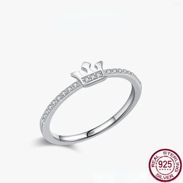 Anelli di cluster S925 Ring Silver Princess Crown Micro Set di gioielli versatili alla moda di fascia alta per donne