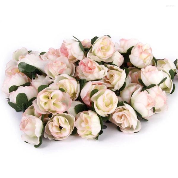 Flores decorativas 30 PCs Decoração da sala de jantar Rose Head Wedding Terra Tons de 3 cm Decoração de Flores Seda Artificial para