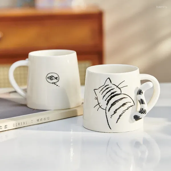Coppe Saucers 2024 in stile cinese Crea creativa tazza di tazze da caffè in ceramica set di cartoni animati per un regalo di nozze