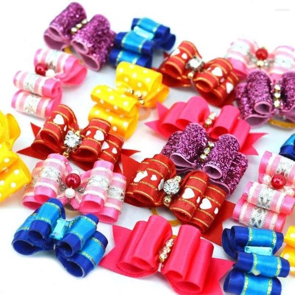 Abbigliamento per cani 10pcs/pacco Rhinestone fatto a mano con gatto con accessori per toelettatura elastica cucciolo di pernelli per cuccioli