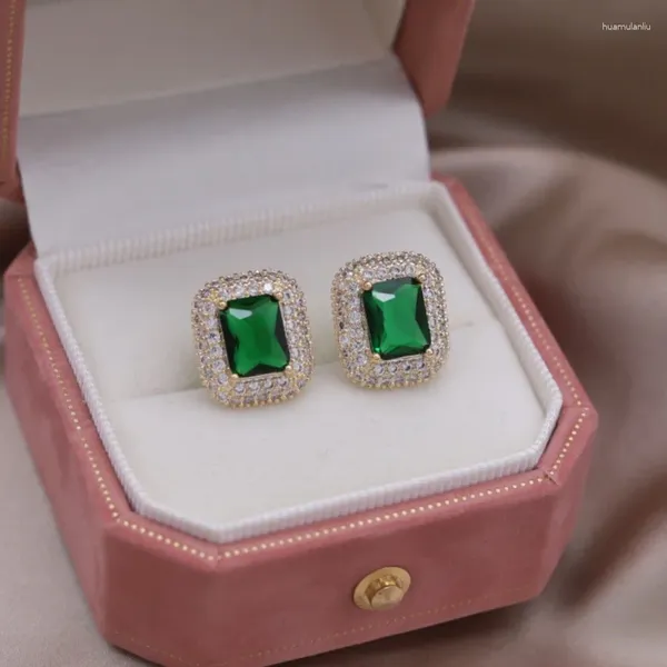 Orecchini per stalloni Design della Corea del Sud Gioielli di moda Gioielli 14K Gold Green Zircon Blocco Eleganti Accessori per feste da donna eleganti