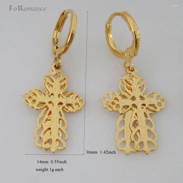 Brincos de breol Dangle Brincho Quatro estilos podem ser escolhidos Jesus Cruz Flower Folhe Crown Charms Bated Gold Bated