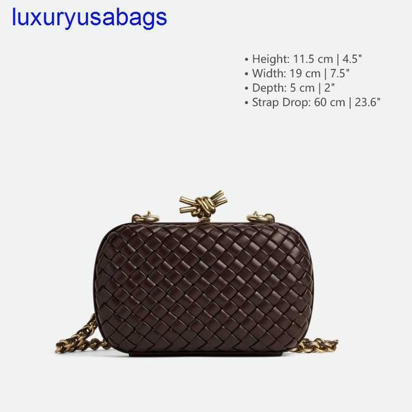 Женский узел с цепью Minaudiere Clutch Botegaveneta)