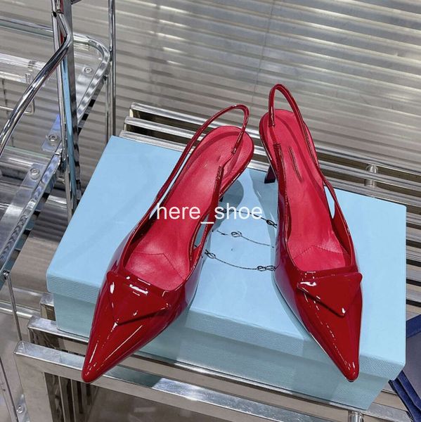 Donne sandali con tacchi alti scarpe pianeggianti di lusso a punta Slingback in pelle in pelle Fashi