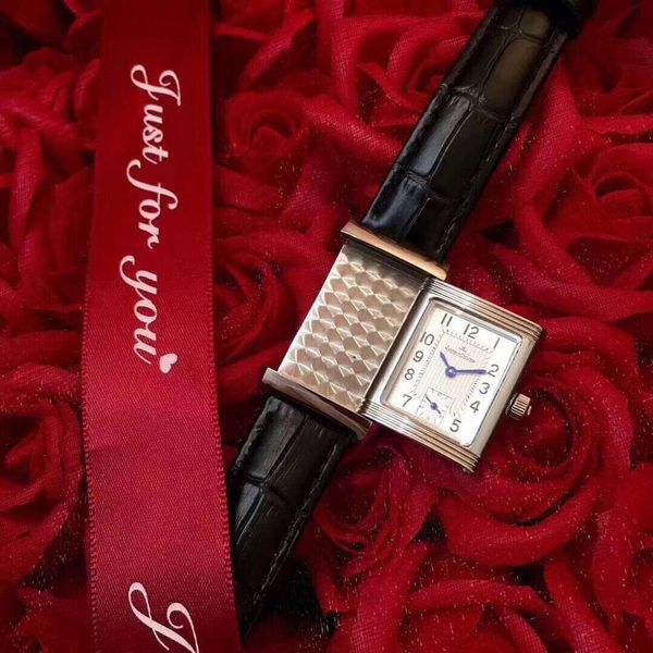 Designer Womenwatch Reverso Watch 5A Высококачественное швейцарское кварцевое движение Montre Femme 23*34 -мм кожаный ремешок UHR Second in 6'oclock Women Watches with Watchbox 3thd