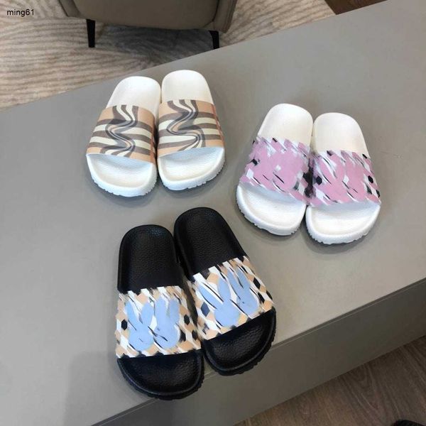 Brand Baby Slippers vários estilos para escolher tamanhos infantis de sapatos 26-35, incluindo caixa de sapatos, verão de alta qualidade, sandálias de meninos 24April