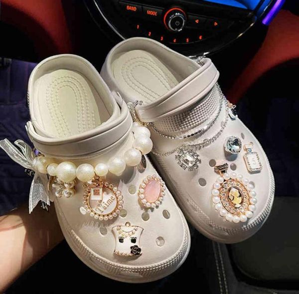 Brand Shoes DIY Charms для дизайнерских очарований Bling Girl Gift для декарации Metal Love Accessories 6084634