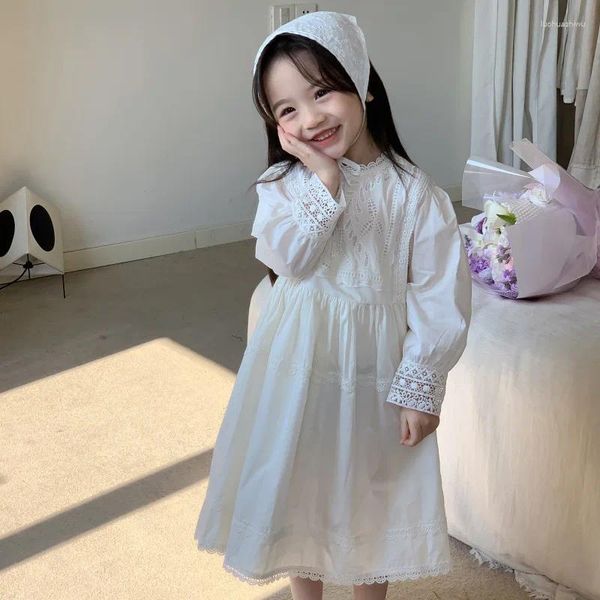 Mädchenkleider Kinderkleid 2024 Frühlings- und Herbst Baby Western Style Spitze vielseitiger Mode langer Rock Französische Prinzessin Zljg