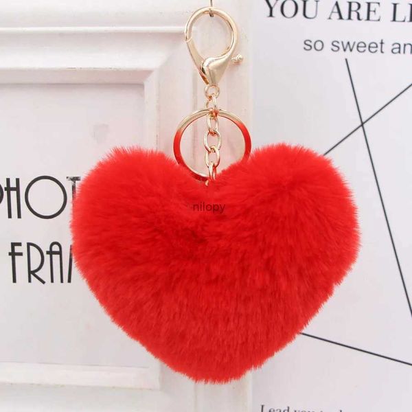 Keychains Capitóis adoráveis Chaves de coração feminino pom poms faux rex coelho pur bola fofa chaves de garotas hang car carr anel de anel de anel llaveros