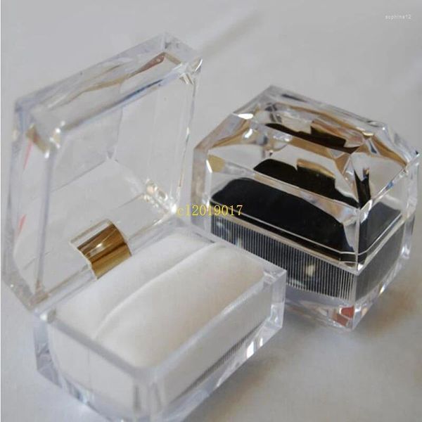 Geschenkverpackung 100pcs Juwelierpaket Boxen Ringhalter Ohrring Display Box Acryl transparente Hochzeitsverpackung Aufbewahrungskoffer