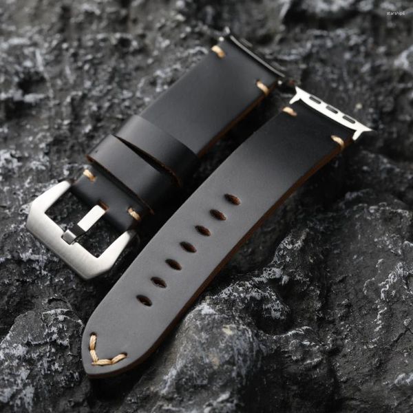 Banden ansehen, die mit der ersten Schicht mit Handgefertigter Kuhläden -Lederband schwarz für Apple Ultra8 Uhrenatik -Padeld 49mm 45 mm 44 mm Männer Armband gepolstert sind