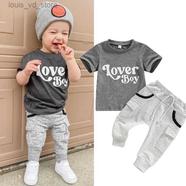 Set di abbigliamento FocusNorm Valentines Days Infant Boys Summer Clothes Sets 0-4y Short Maniche Stampa T-shirt grigio + pantaloni con tasche T240415