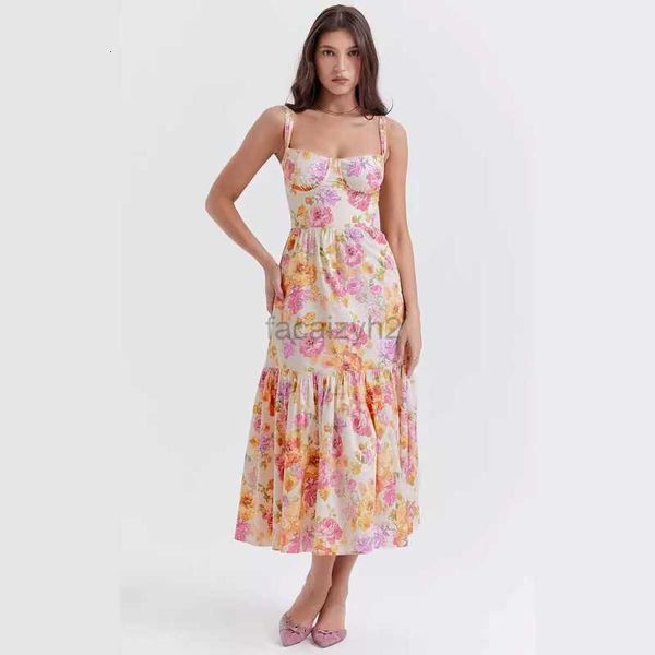 Grundlegende lässige Kleider sexy Maxikleid Frauen 2024 Frühlings-/Sommer neuer süßer und würziger Stil Hanging Riemen Feste Farbe A-Streik fragmentiert Blumenkuchen Kleid Plus