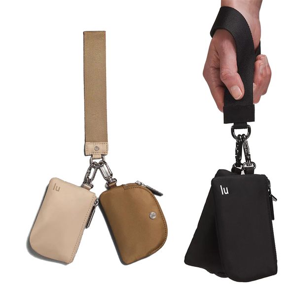 Kadın lu çift torba bileklik debriyaj çantası lüksler tasarımcı jeton cüzdanlar naylon tuval cüzdanlar erdes çanta mini fermuar