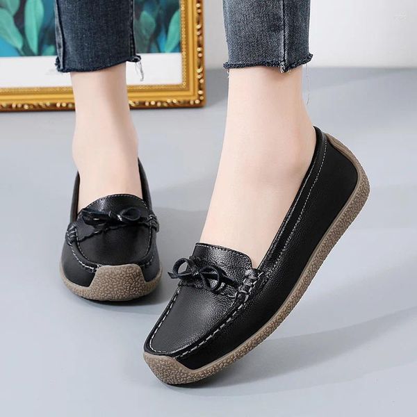 Sapatos casuais tênis feminino de primavera outono apartamento genuíno mocassins mocassins slip-on slow-on fêmea boat 2024