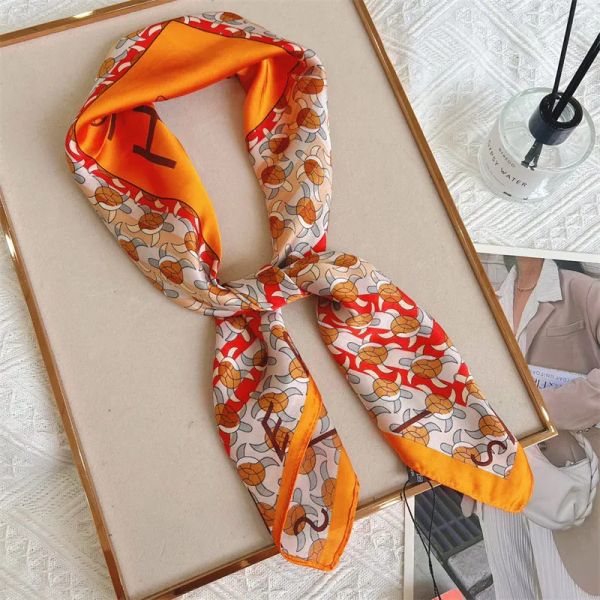 Дизайнерские буквы печатать шелк шарф шарф для женщин для женщин -платок для головы модные сумки для рук на плече лента