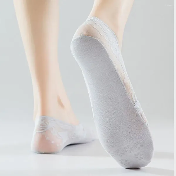 Frauen Socken Schmetterling Spitze süßes Niedrig -Knöchel -Baumwollboden -Maschenboot transparent Feste Farbstrumpfe Mädchen