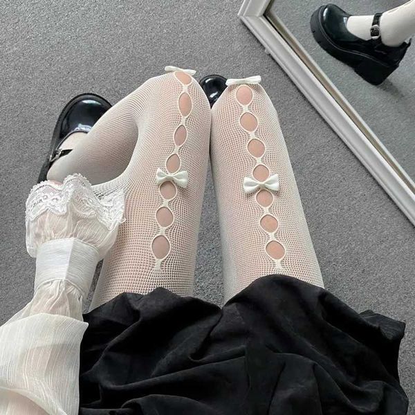 Calzini sexy giapponesi dolci lolita da donna kawaii calzini a fila bianca femmina jk in stile nera calze sexy calzette alte calzini 240416