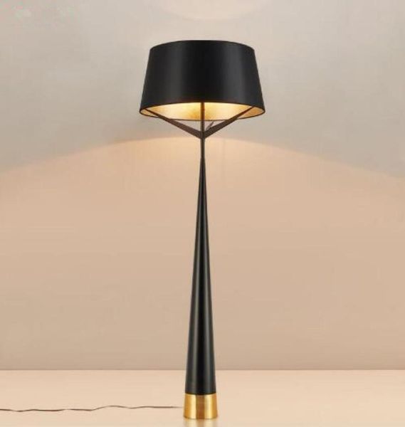 Post moderne Stehlampe schwarzer Licht Tisch Metall Schlafzimmer Lernen Wohnzimmer El Flat Apartment E27 BLOB3598744