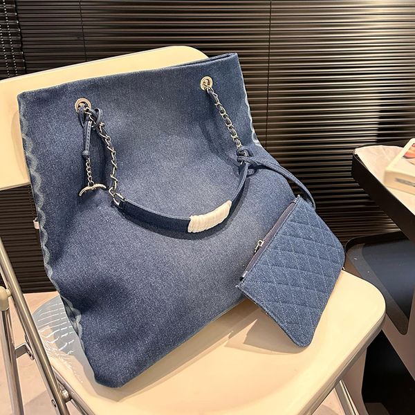 Denim vintage grande bolsa de bolsa de moda feminina bolsa de ombro lavada Bolsa de jeans azul Silver Metal Metal CC Pequeno bolsa de luxo de luxo Bolsa Crossbody Saco de carteira 40cm