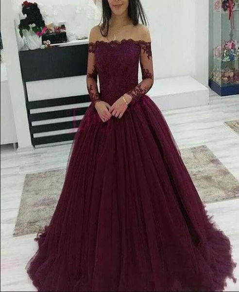 2018 vestidos de baile da Borgonha use barco pescoço de renda de renda de miçangas de mangas compridas Tule Tulle Puffy Ball vestido de noite vestido de noite3598241