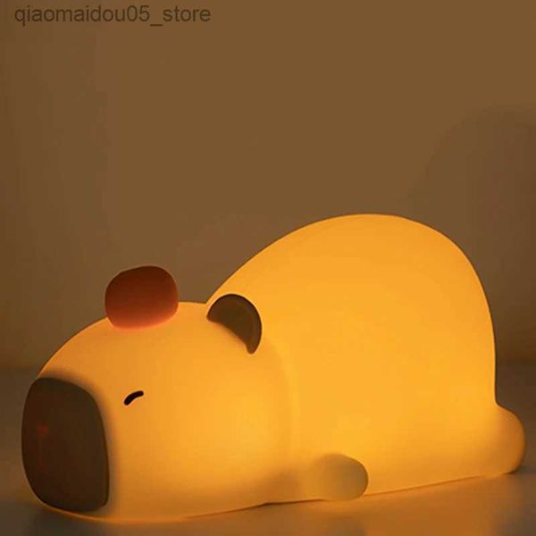 Lampade sfumature di cartone animato a led silicone capybara night luce usb ricarica la luce notturna del sonno usata per decorare camere per bambini come regali di compleanno Q240416