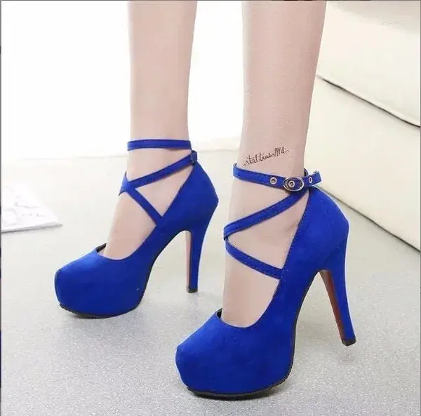 Scarpe eleganti décolleté con tallone alto in giudizio sexy modella cintura di moda mostra feste occasionali di qualità da donna di qualità con tacco alto grande dimensione