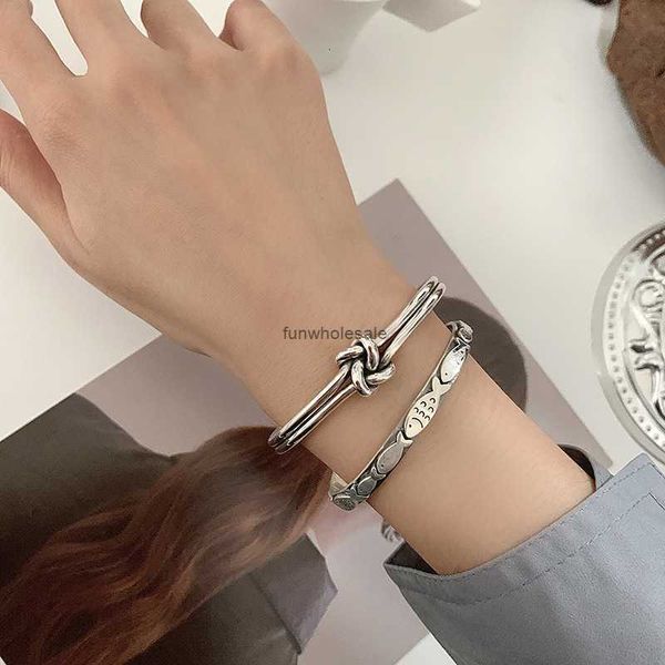 Koreanischer Branchenknoten -Armband Frauen 925 rein Silbernische Design Cooler Wind machen alte Schüler offenes Armband