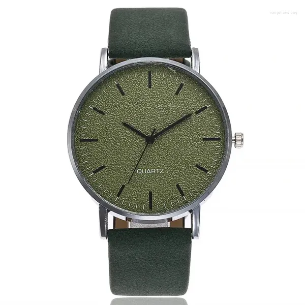 Нарученные часы 2024 Fashion Green Watch Men Casual из кожа