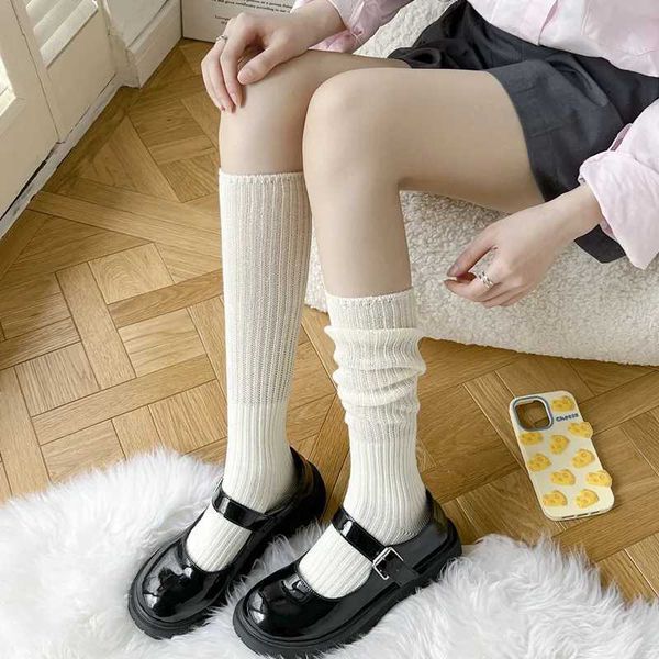 Calzini sexy Trends Womens Stockings Spring Summer Cotton Knee High Socks Fashion in stile preppy coreano semplice da donna casual Calzini lunghi a strisce 240416