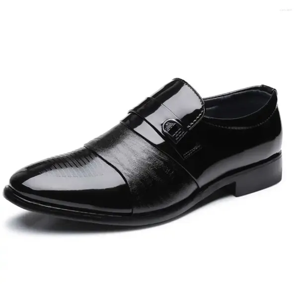 Платье обуви лакировать кожа мокасино коньки сапоги мужские элегантные кроссовки для Man Sports Tenni Sepatu Collection