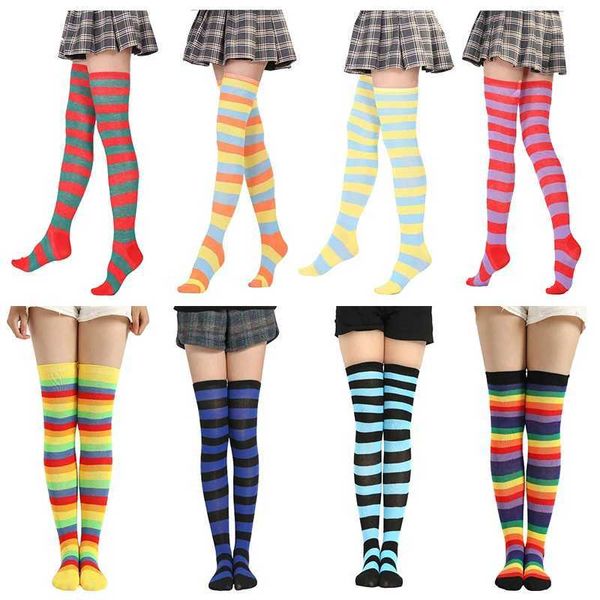 Sexy Socken Hot Sale Geschenk Womens Kräfte Harajuku Bunt Regenbogen gestreift sexy über Lo lolita Strumpfhosen Knie hohe warme Socken für Mädchen Kawaii 240416