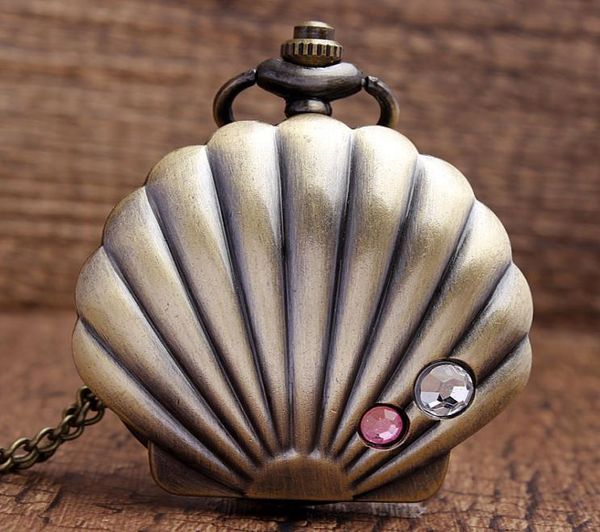 Ganzheitliche Ankunft einzigartiger Schmuck Bronze -Muscheln Schnitztasche Taschenuhr Halskette Anhänger Frauen039s Liebhaber Kinder Grils Geschenk P254191273