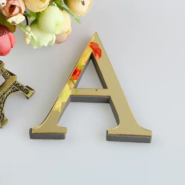 Dekorative Figuren 10/15 cm Englische Buchstaben Acrylspiegel 3D DIY Wandaufkleber Heimdekorbuch Anpassung Alphabet für den Namen Hochzeit