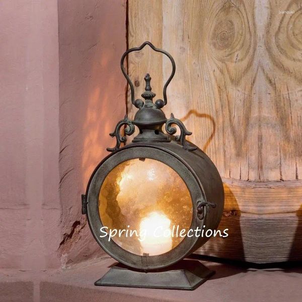 Titulares de vela Vintage Metal Glass Europeu de parede suspensa Holder Casdlestick Lantern Home Decoration Stand